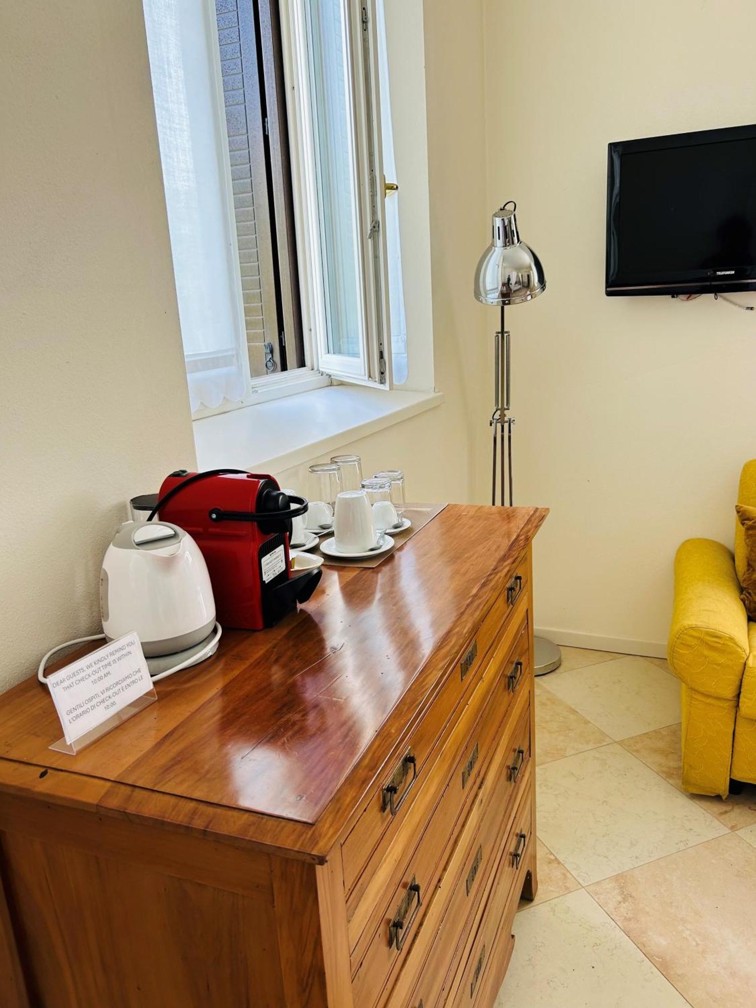 Maestro Suites Верона Экстерьер фото